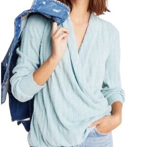 Maeve By Anthropologie Rafela Hacci Surplice Top Womens Size Medium in Mint